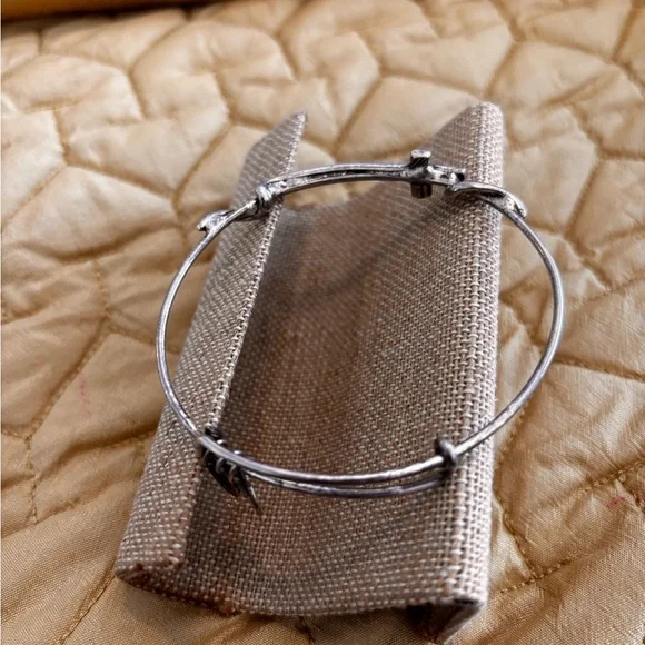 Silver Cross Hoop Bracelet - Picture 2 of 15